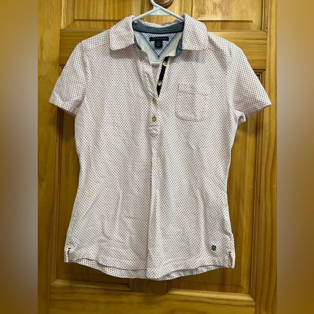 Super fun Tommy Hilfiger size S polo shirt white w/pink polka dot & gold buttons